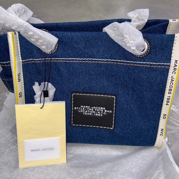 Marc Jacobs The Small Tote Shoulder bag Denim Tote New Sealed - Picture 9 of 14
